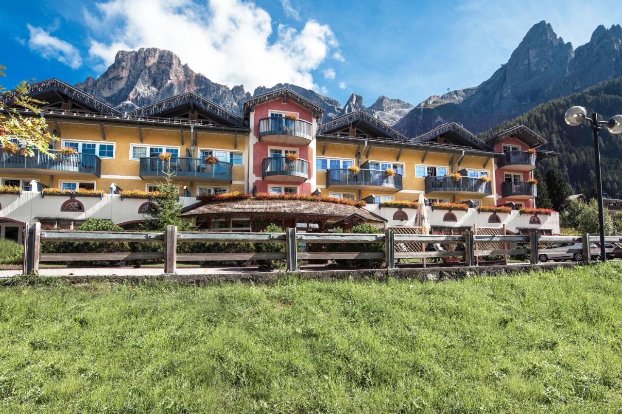 Sporting Clubresidence San Martino Di Castrozza Exteriör bild